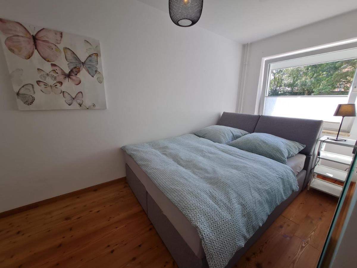Wohnung Fleethoern - Zentral, Ruhig, Mit Parkplatz Und Balkon Kiel Eksteriør bilde